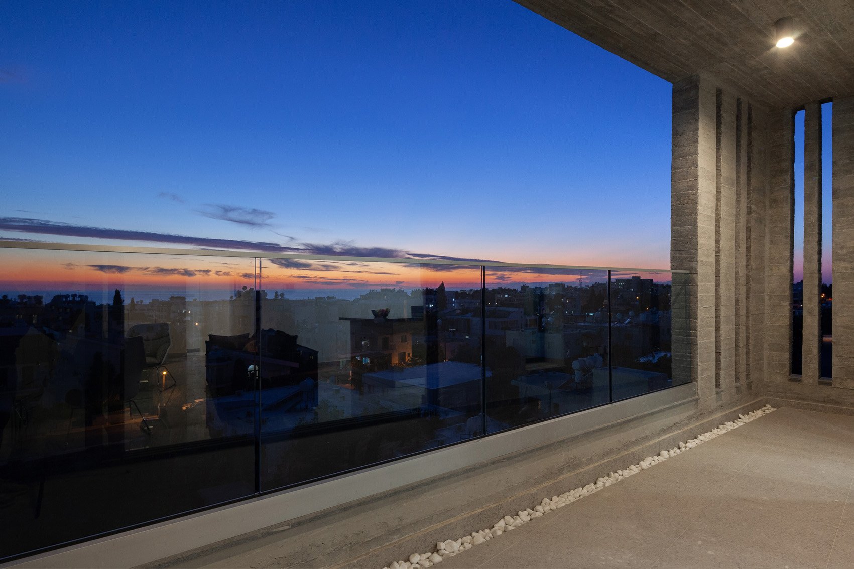MU500 Glass Railings