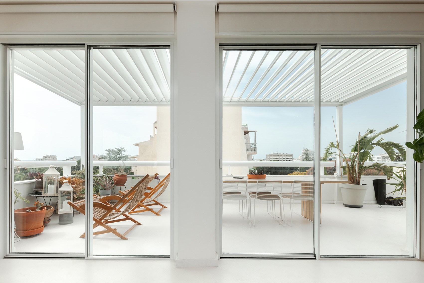 MU9000 Zen Pergola