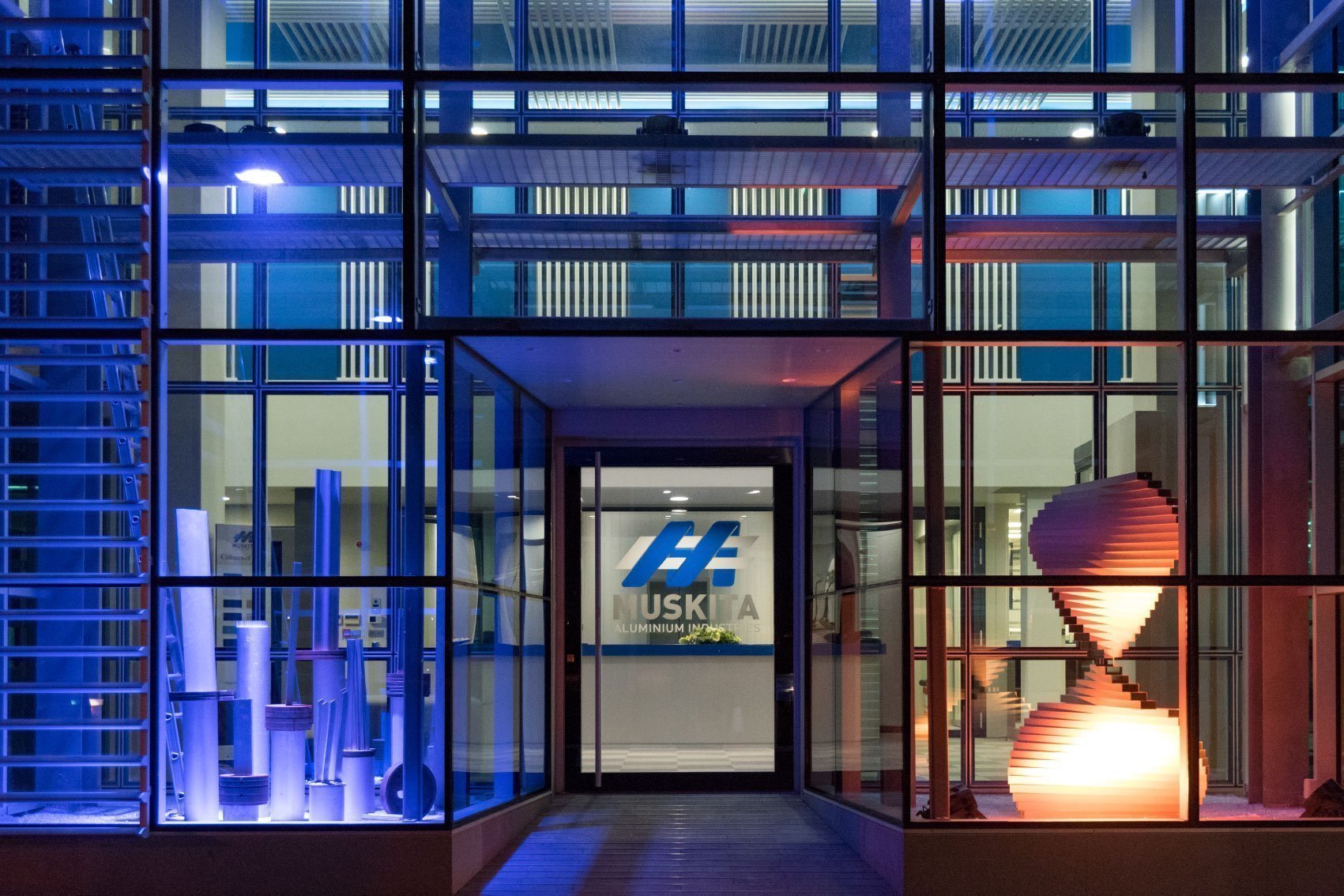 Comprehensive thermally insulated system for high-rise buildings with entirely glass facades and fast & easy installation