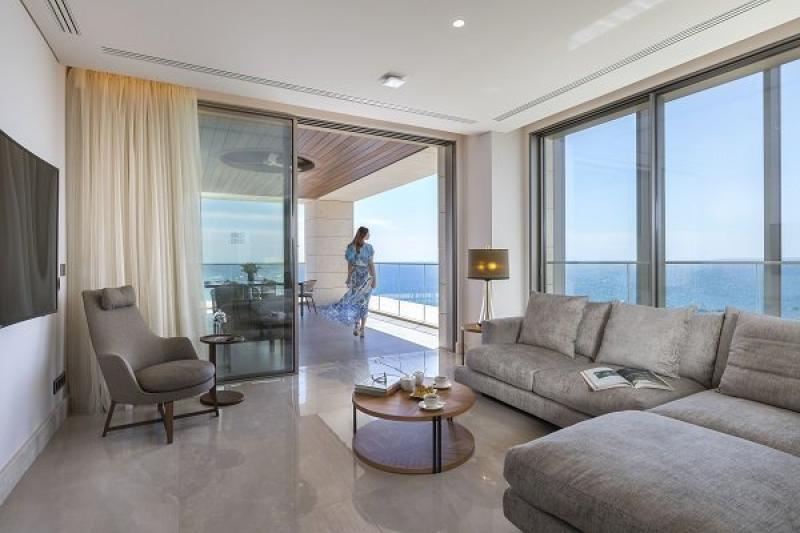 THEA Minimal Aluminium Frames